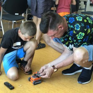 Mimoškolní aktivity pro děti popularizují techniku v kraji