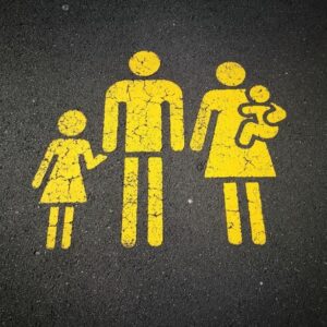 „Pečovat, pracovat a žít – Jak podpořit rodiče na trhu práce?“